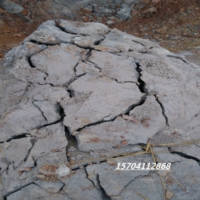 哈爾濱松北膨脹水泥價格、灌漿料與壓漿料，及環(huán)氧地坪應用解析